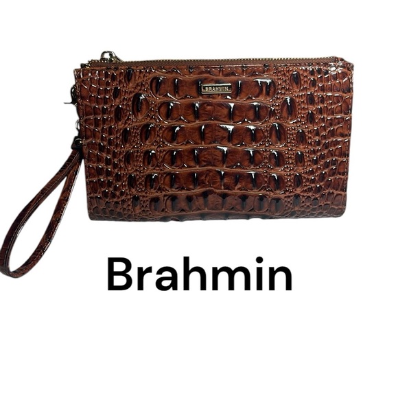 Brahmin Handbags - Brahmin Daisy Pecan Melbourne Wristlet wallet